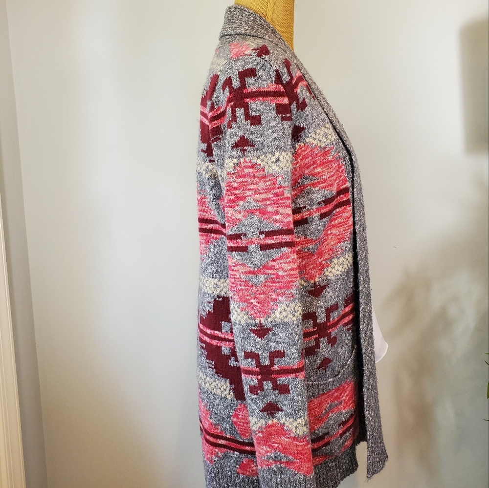 Lucky Brand Gray, Burgundy & Pink Open-Front Sweater - Small